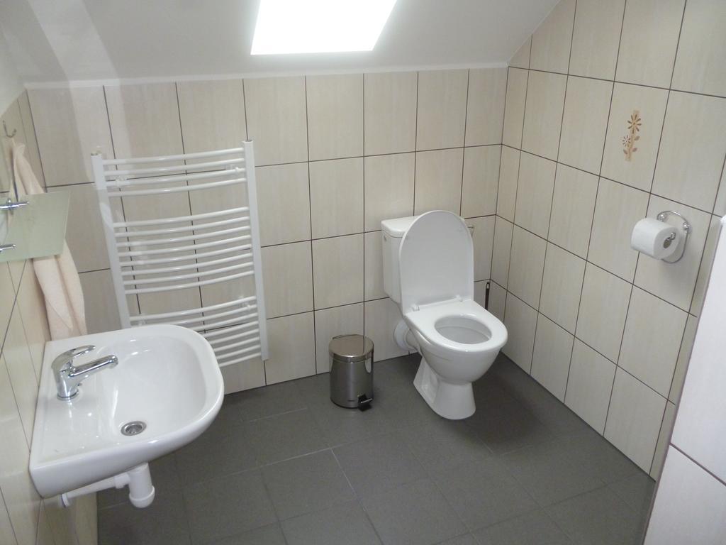Penzion Na Podlesi Ve Zlate Korune Zlata Koruna Ngoại thất bức ảnh